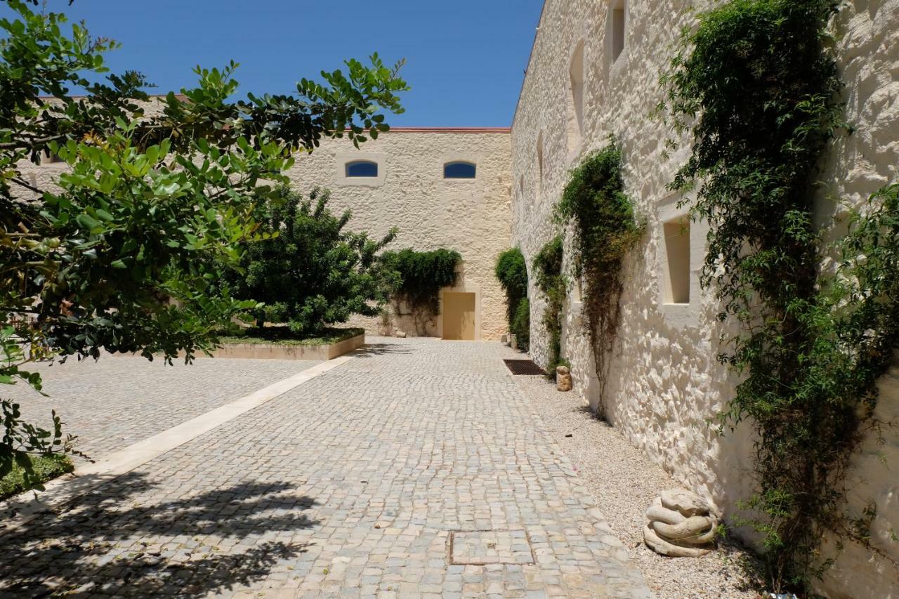 Flattered To Be In Algarve Apartment Тавира Екстериор снимка