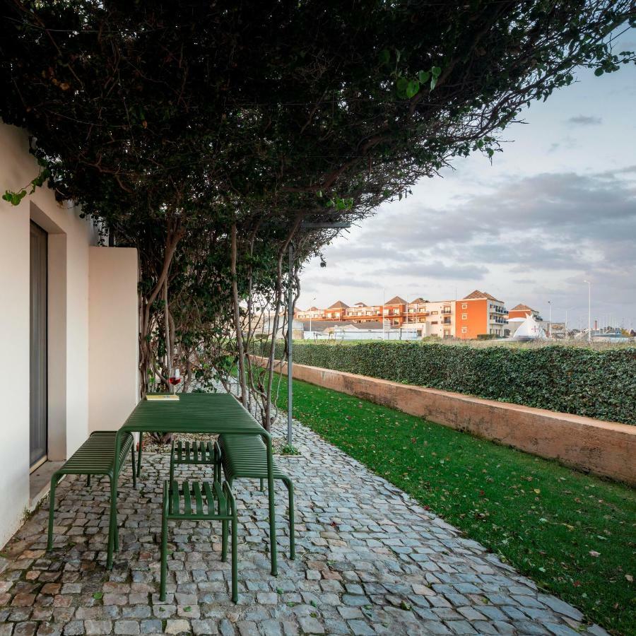 Flattered To Be In Algarve Apartment Тавира Екстериор снимка